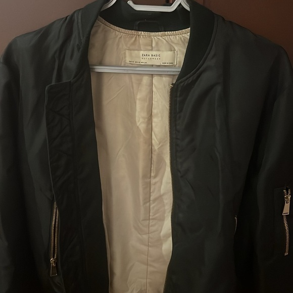 Zara Basica Black Bomber Jacket - Picture 2 of 2